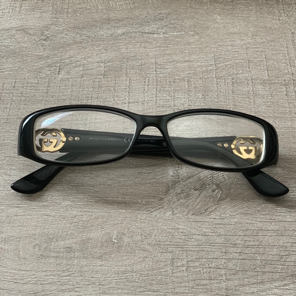 Gucci pre-owned eye glasses